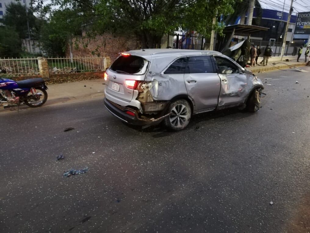 Así quedó el vehículo que protagonizó el accidente con derivación fatal. Foto: Universo 970 AM.