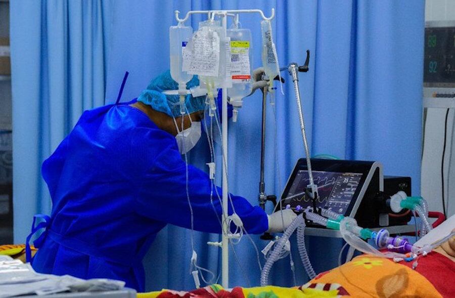 La directora médica dijo que la cantidad de pacientes COVID-19 se ha reducido mucho, pero recordó la importancia de no bajar la guardia y seguir con los cuidados sanitarios. Foto: Archivo.