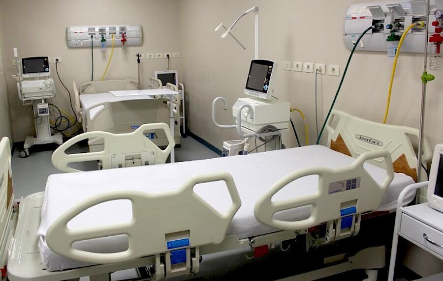 Los pacientes siguen siendo derivados al sector privado ante la falta de camas de UTI en los hospitales públicos. Foto: Archivo.