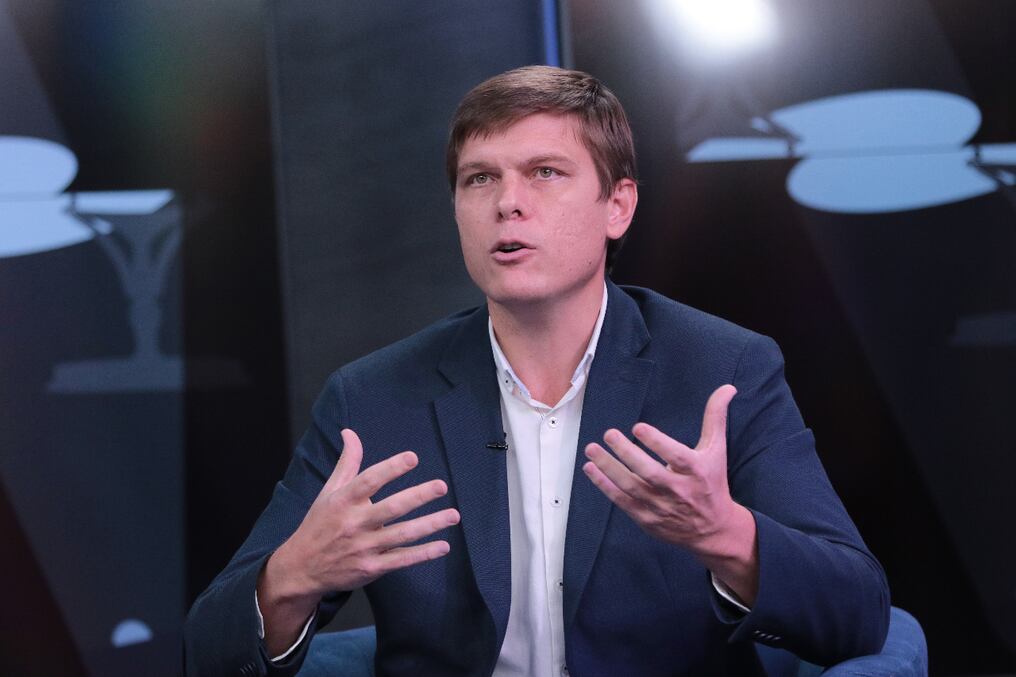 Cuando el precandidato a la Vicepresidencia por el oficialismo estuvo como ministro de Educación fue el ejercicio fiscal con menor ejecución presupuestaria, provocando un importante recorte de fondos del Presupuesto General de la Nación 2022. Foto: Archivo.
