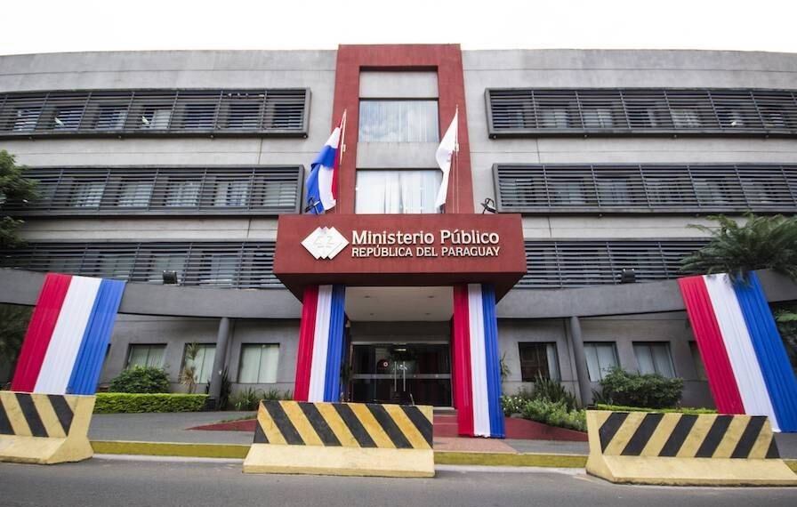 Delincuentes exigen sumas importantes de dinero a través de Whatsapp, amenazando a las víctimas con abrir carpetas de investigación. Foto: Gentileza.