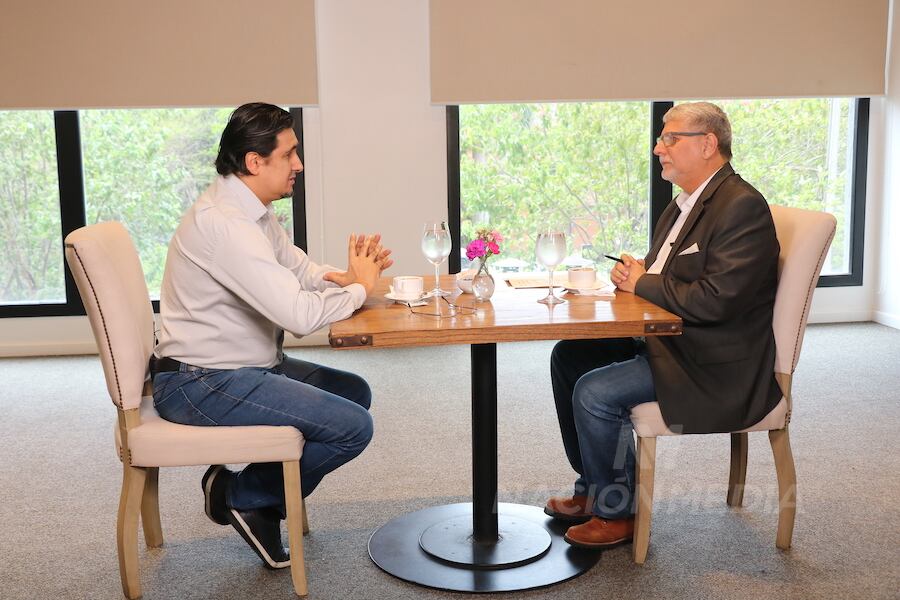 “La democracia está creando su propia serpiente”