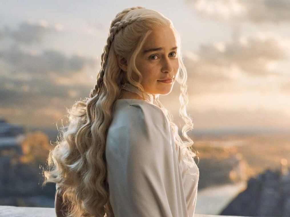 Emilia Clarke interpreta a la Daenerys Targaryen en "Juego de tronos", un personaje femenino influyente. Foto: Archivo.
