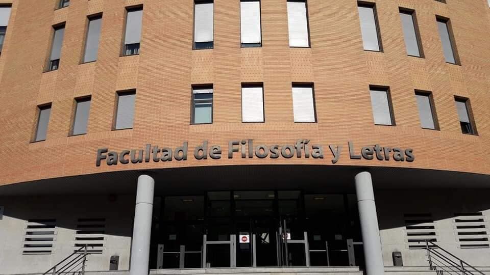 Fachada de la Facultad de Filosofía de la Universidad de Villadolid. Foto: Gentileza.