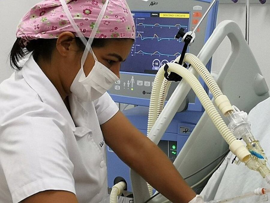 En esta última semana nuevamente aumentó la cantidad de internados en terapia intensiva, sala común y contagios. Foto: Archivo.