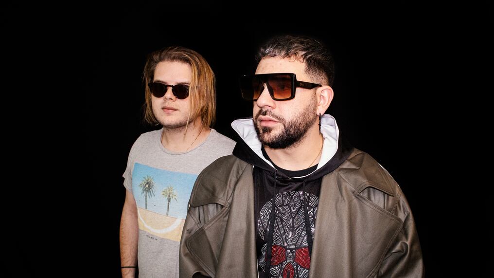 Dos artistas paraguayos se unieron en una colaboración musical titulada “Zombie”, que llega con un videoclip con fuerte simbolismo social. Foto: Gentileza.