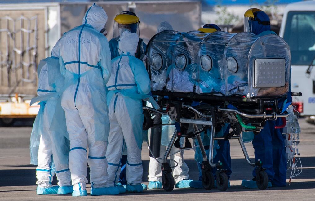 Hasta el momento, la pandemia del nuevo coronavirus mató al menos a 465.300 personas en todo el mundo desde que brotó en China en diciembre, según un recuento de la AFP. Foto: AFP.