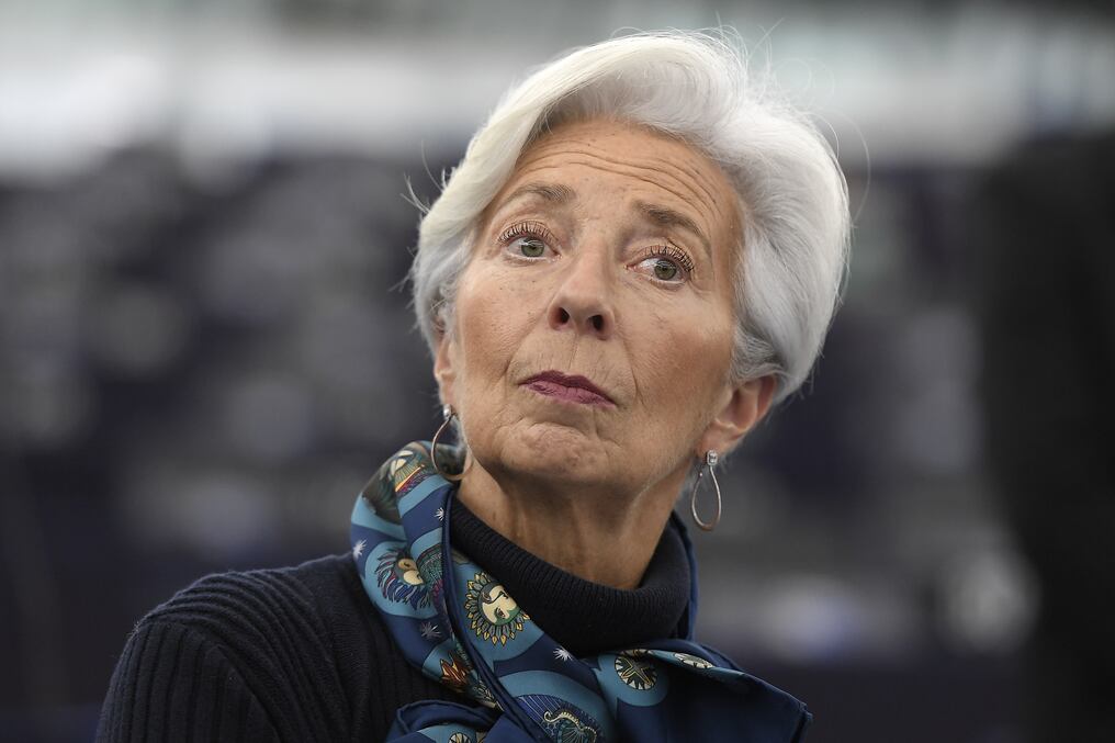 La presidenta del Banco Central Europeo (BCE), Christine Lagarde, ha señalado que la amenaza de una recesión en la zona euro es más intensa ahora, a pesar de que los datos de crecimiento de la economía hayan sido mejores de lo previsto. Foto: AFP.