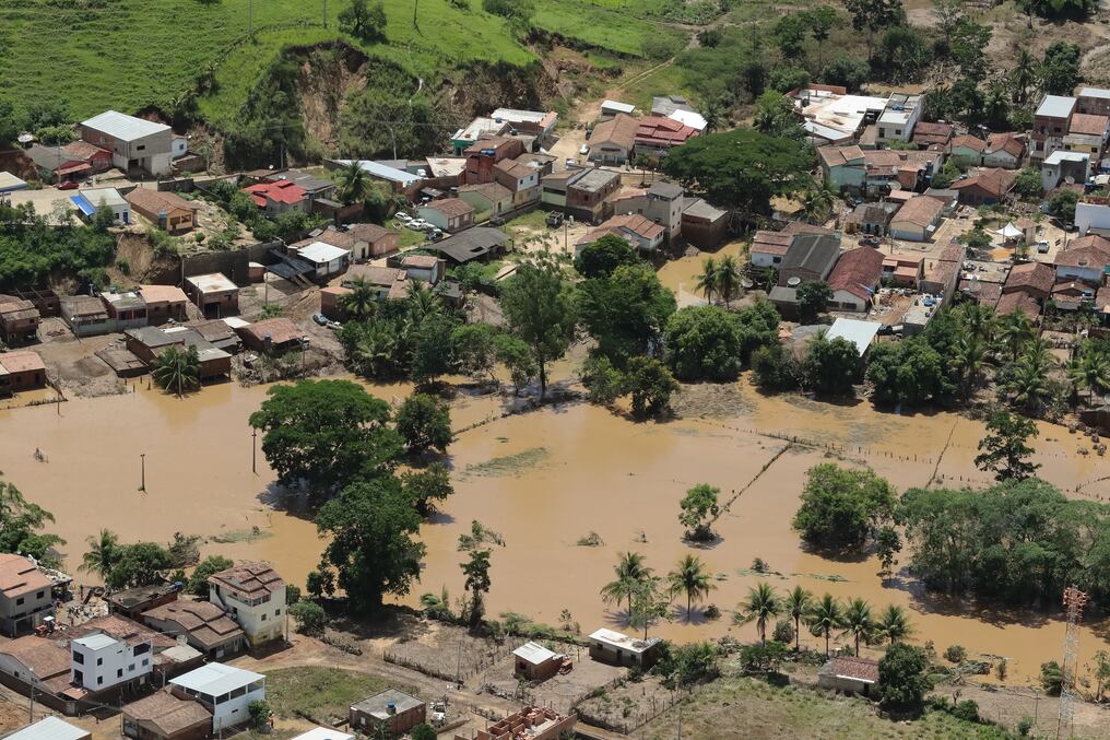 Más de 500 personas tuvieron que dejar sus casas y una veintena de comunas fueron puestas en alerta por “peligro inminente”.  Foto: AFP. (Ilustrativa).