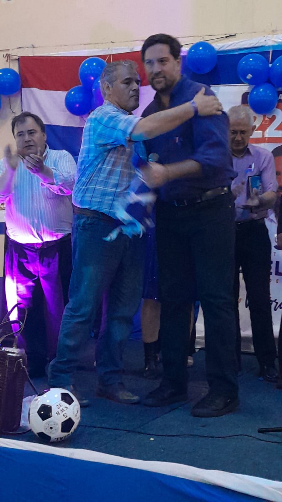 El médico pidió acompañar las candidaturas del movimiento Nuevo País en las elecciones internas del 18 de diciembre. Foto: Gentileza.
