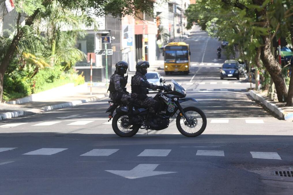 Como consecuencia de la falta de atención, se está preparando una denuncia administrativa en contra de la Policía Nacional porque por ley debería ser beneficiado con una bonificación mensual del 25% de su salario, más el seguro de vida. Foto: Archivo.