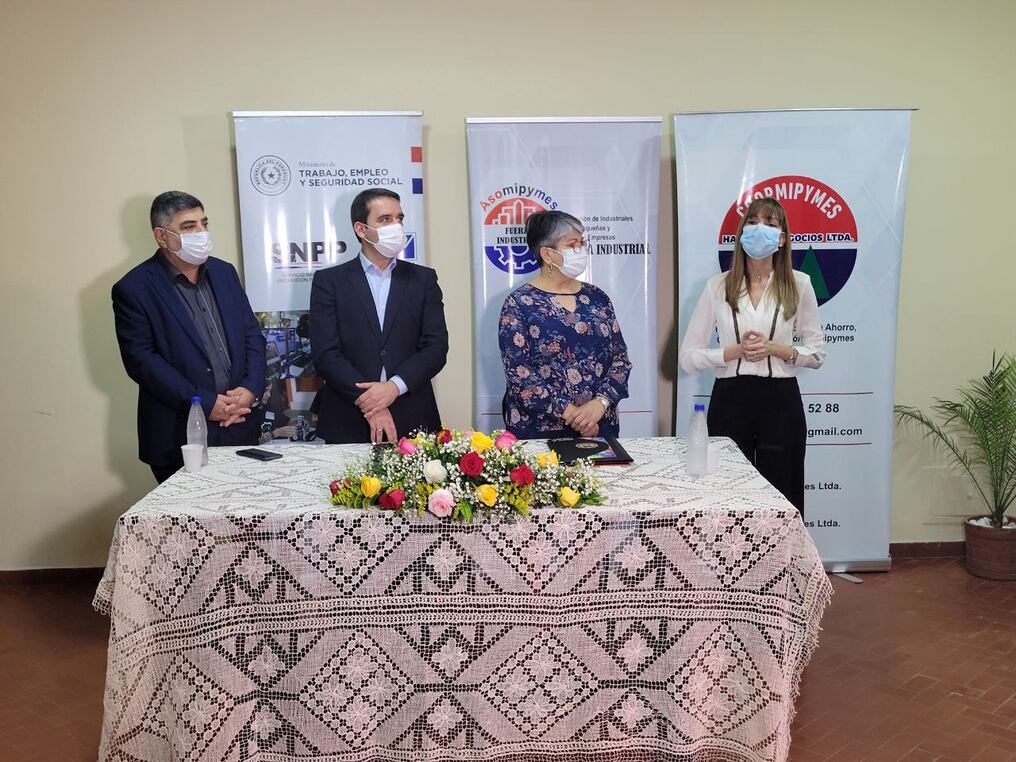 Luis Tavella, Isaac Godoy, Guillermina de Imlach y Marcela Bacigalupo. Foto: Gentileza.