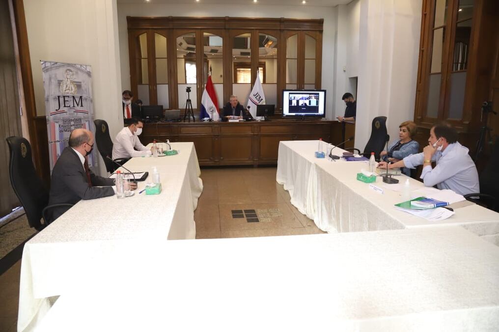 El Pleno del Jurado de Enjuiciamiento de Magistrados decidió enjuiciar a varios jueces por supuesto mal desempeño en sus funciones. También se archivaron numerosas denuncias contra fiscales. Foto: Gentileza.