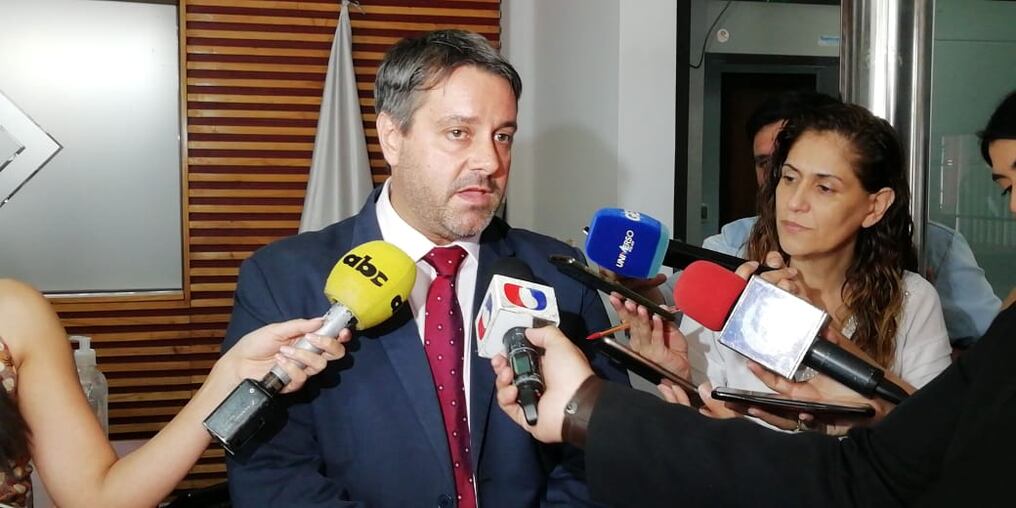 El fiscal de Asuntos Internacionales, Manuel Doldán, sostuvo que los bienes de Darío Messer están siendo administrados por la Senabico, asegurados y  congelados legalmente por pedido de fiscales paraguayos y brasileños. Foto: Archivo.