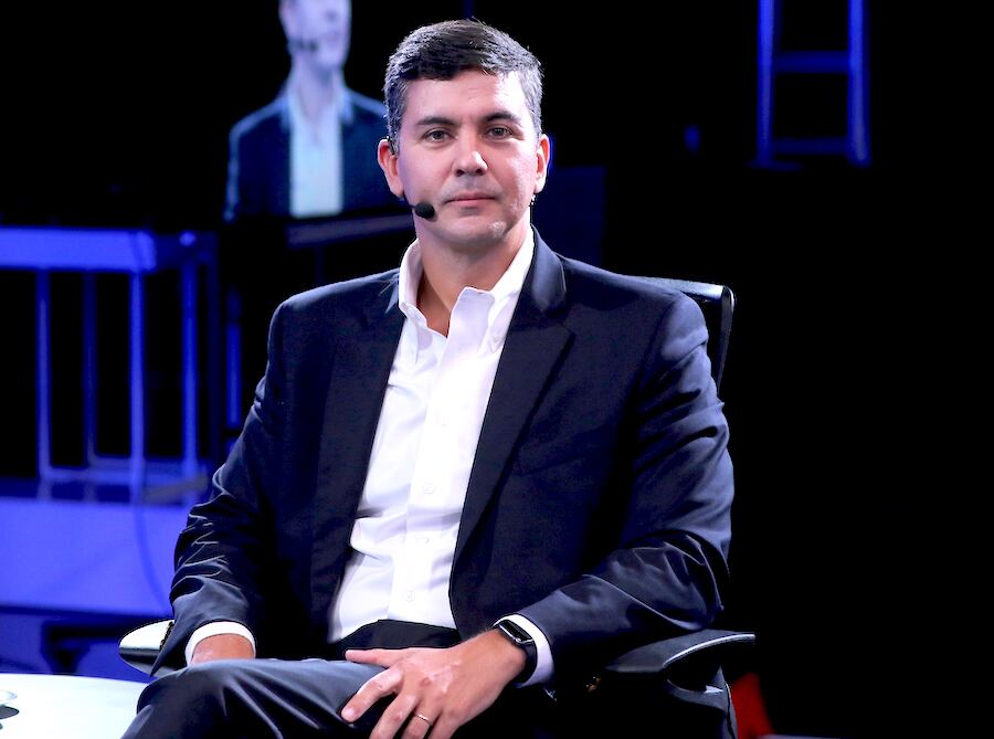 Santiago Peña asegura que la denuncia del ministro del Interior forma parte de una estrategia política. Foto: Archivo/Eduardo Velázquez.