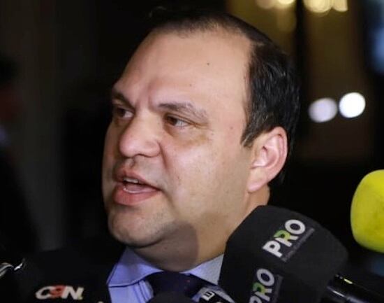 El comunicado emitido refiere que en Caaguazú circulan audios de todo tipo, de supuestos operadores políticos que involucran con menciones directas al ministro Mario Varela. Foto. Archivo.