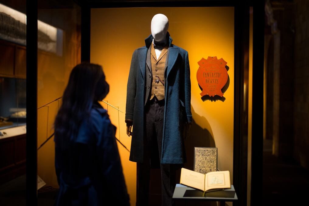 Vestuario de Newt Scamander, el magizoólogo británico de la saga.