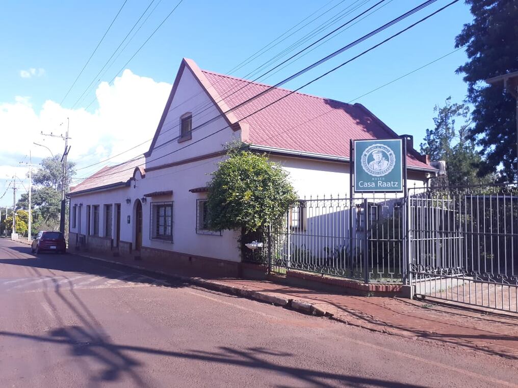 El museo, que es la casa Raatz, se encuentra en la ciudad de Bella Vista y abre sus puertas desde el 2016 para que la gente conozca a profundidad el pasado y el presente de la empresa yerbatera y su reconocida marca Pajarito. Foto: Gentileza.