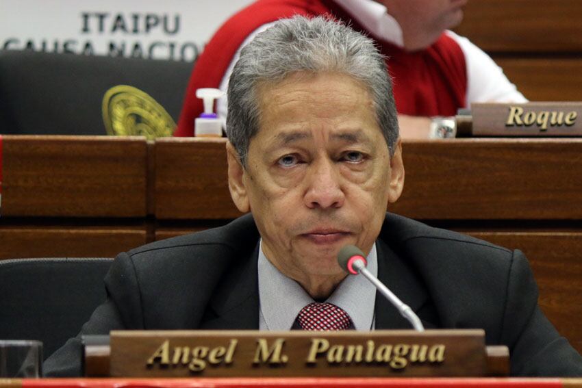 El diputado Ángel Paniagua sostuvo que la propuesta fue realizada desde hace un buen tiempo por el jefe de Estado. Foto: Archivo.