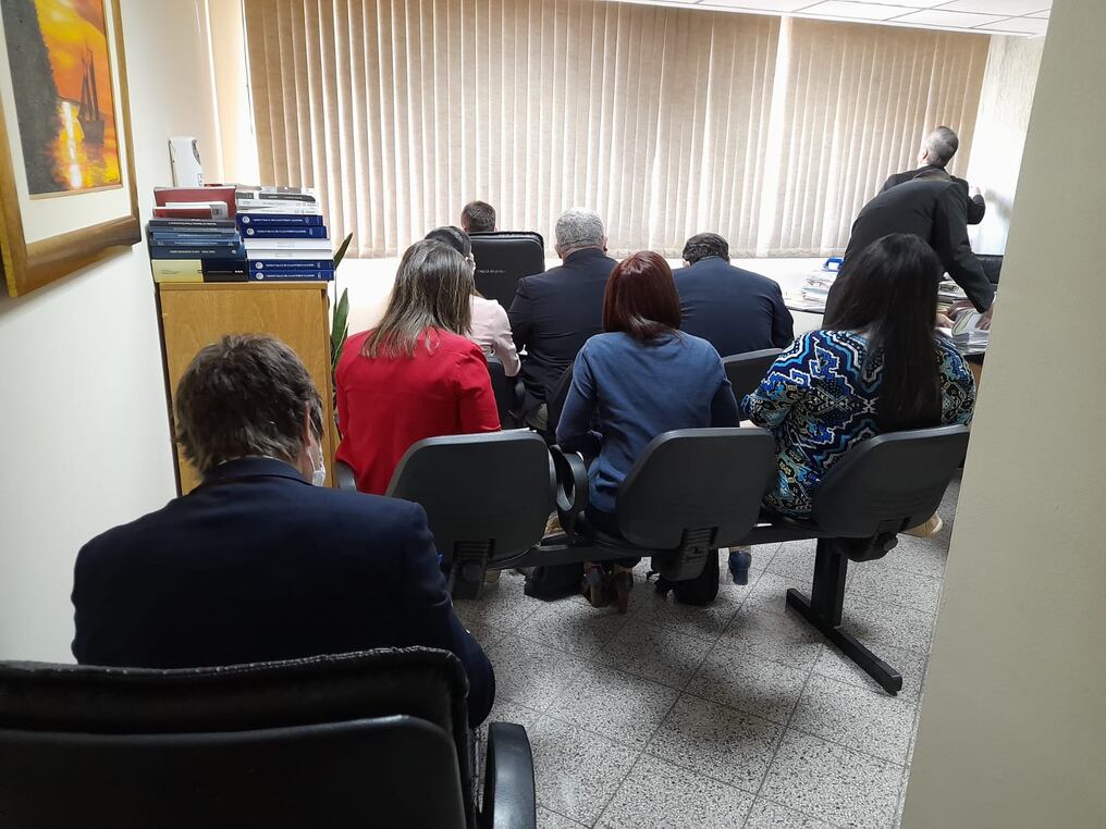 Se inició la audiencia preliminar para la médica Laura Sena, acusada por presunto homicidio culposo por el fallecimiento del niño Renato, hecho ocurrido en un sanatorio de Asunción. Foto: Gentileza.