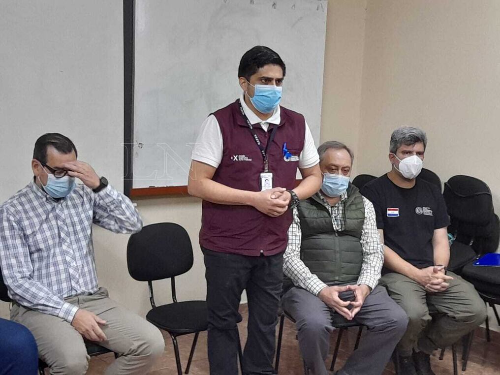El doctor Hugo Kunzle se despidió del cargo haciendo un resumen de su gestión. Foto: Dolly Galeano. 