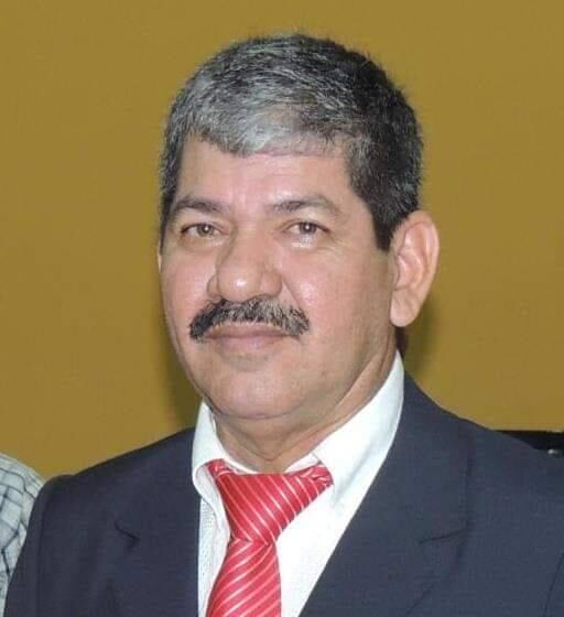 “Desfondó a la municipalidad”, sostuvo Nelson Peralta y añadió que Alcibiades Quiñónez (foto) contrató a más de 300 funcionarios en febrero para que le acompañen en su campaña como candidato a concejal. Foto: Gentileza.