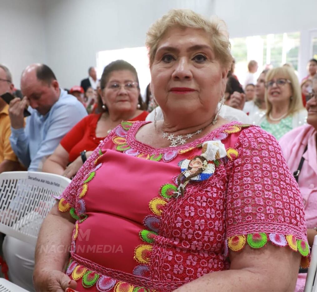 “El reconocimiento que me brindaron también lo están recibiendo 50 mujeres más que trabajan conmigo", resaltó María Ana. Foto: Jorge Jara.