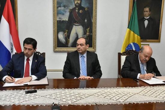 Al diplomático de carrera y excanciller le cupo asumir la conducción de la política externa tras la renuncia de Luis Castiglioni. Foto: Archivo.