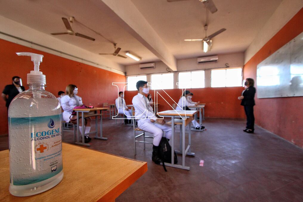 Aseguran que junto a otras organizaciones se retiraron del Aty Guasú con el MEC por no ser una mesa democrática y esperan que no fracasen las clases presenciales. Foto: Christian Meza.