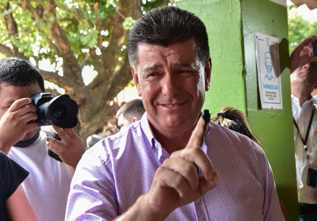 El legislador Carlos Silva, dirigente de Ñeembucú, dijo el viernes pasado que tenía grabaciones sobre supuesto plan de fraude electoral en los comicios del PLRA y otros partidos de oposición. Foto: AFP.