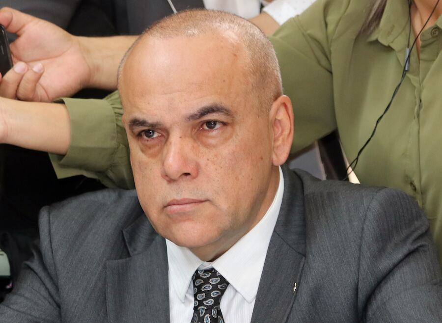 El diputado Basilio Núñez indicó que urge conocer el origen del financiamiento de las oenegés. Foto: Archivo.