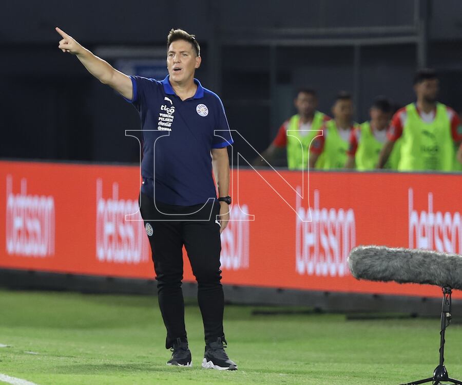 Eduardo Berizzo, DT de la Albirroja.FOTO: JORGE JARA