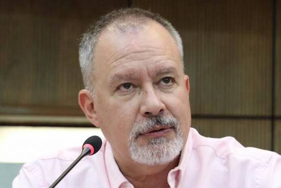 El senador Fernando Silva Facetti afirmó que los nuevos comicios implicarán un desgaste logístico, administrativo y económico para el Estado. Foto: Archivo.