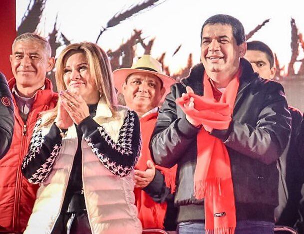 La mentira de Velázquez quedó confirmada este lunes 25 de julio, en el marco de un tercer intento de juicio político a la fiscal general del Estado, Sandra Quiñónez, cargo anhelado por su esposa, Lourdes Samaniego, quien jamás renunció al Ministerio Público, sino que está de permiso. Foto: Gentileza