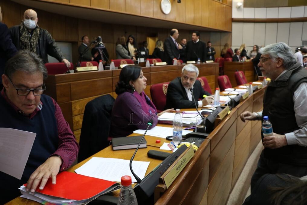 La Concertación Nacional manifiesta la plena solidaridad con los familiares de las víctimas en este difícil momento. Foto: Christian Meza.