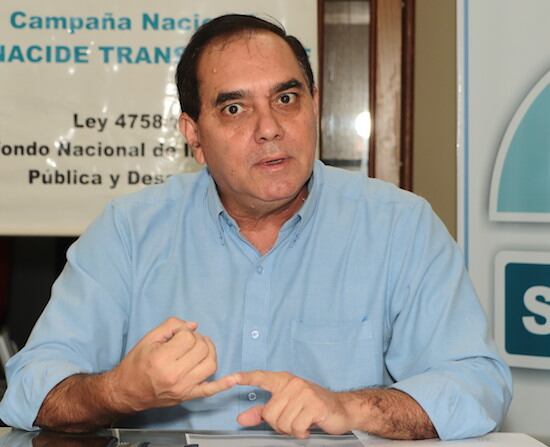 Docentes piden prórroga para descuentos de salarios por tres meses más. Foto: Archivo.