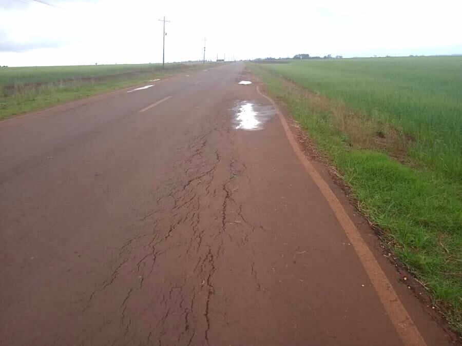 El robo ocurrió en un tramo de la ruta PY06 en Santa Rita cuando la pareja se trasladaba hasta Asunción. Foto: Gentileza.