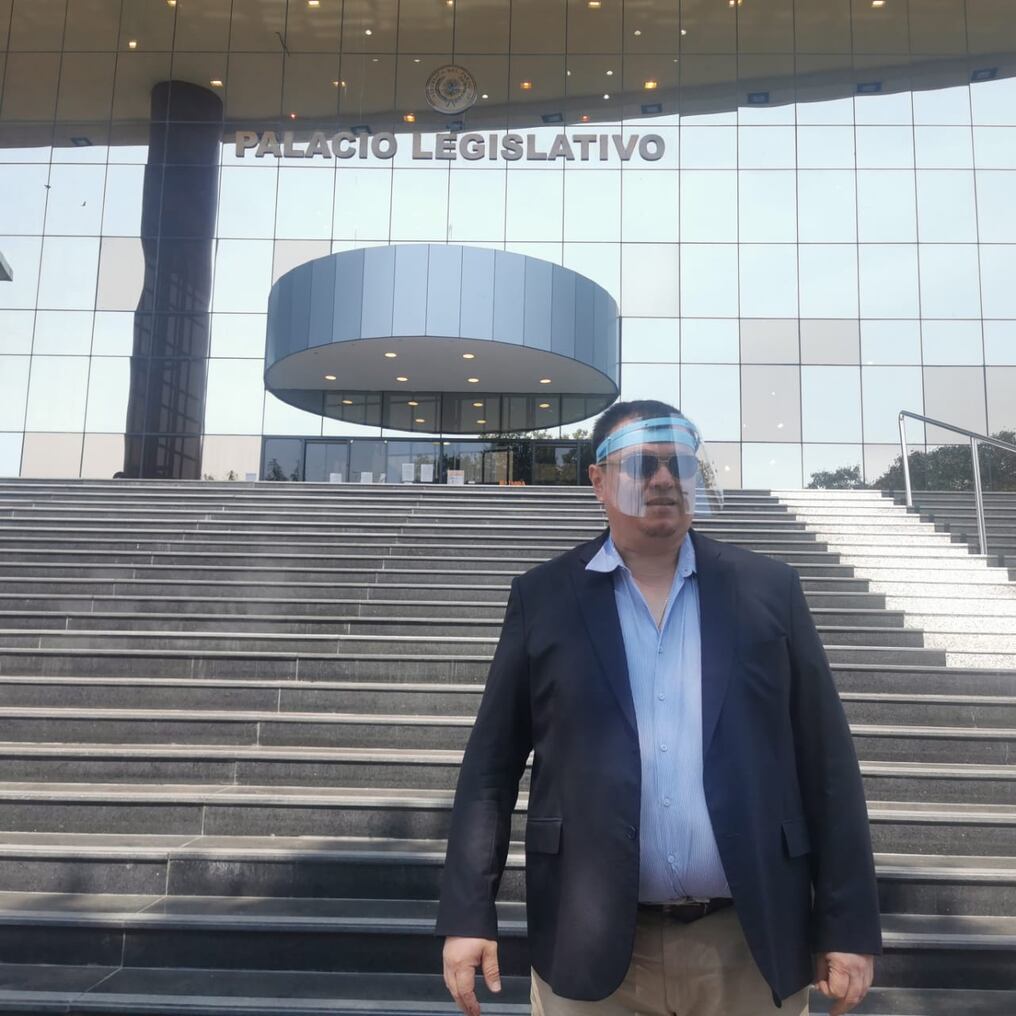 El representante legal del exsenador señaló que espera que la Sala Constitucional se expida a favor y se haga lugar a la acción de inconstitucionalidad planteada. Foto: Archivo.