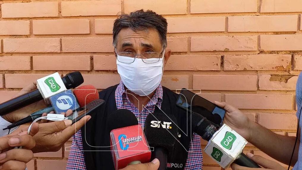 El padre Pablo Cáceres, sacerdote de Azotey, dice conocer a los peces gordos del EPP. Foto: Ángel Flecha.