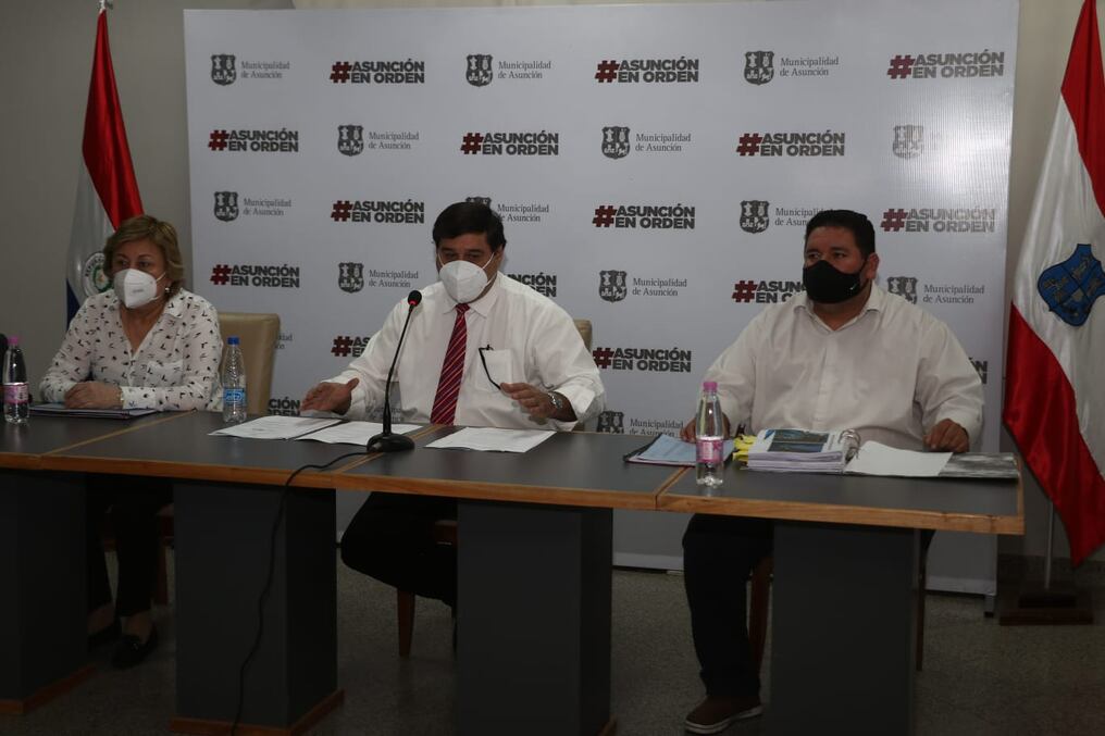 “En este momento no existen imputaciones y no pueden haber imputaciones por la sencilla razón de que se deben agotar las vías pertinentes”, dijo Torres sobre la gestión de Óscar Rodríguez. Foto: Eduardo Velázquez.