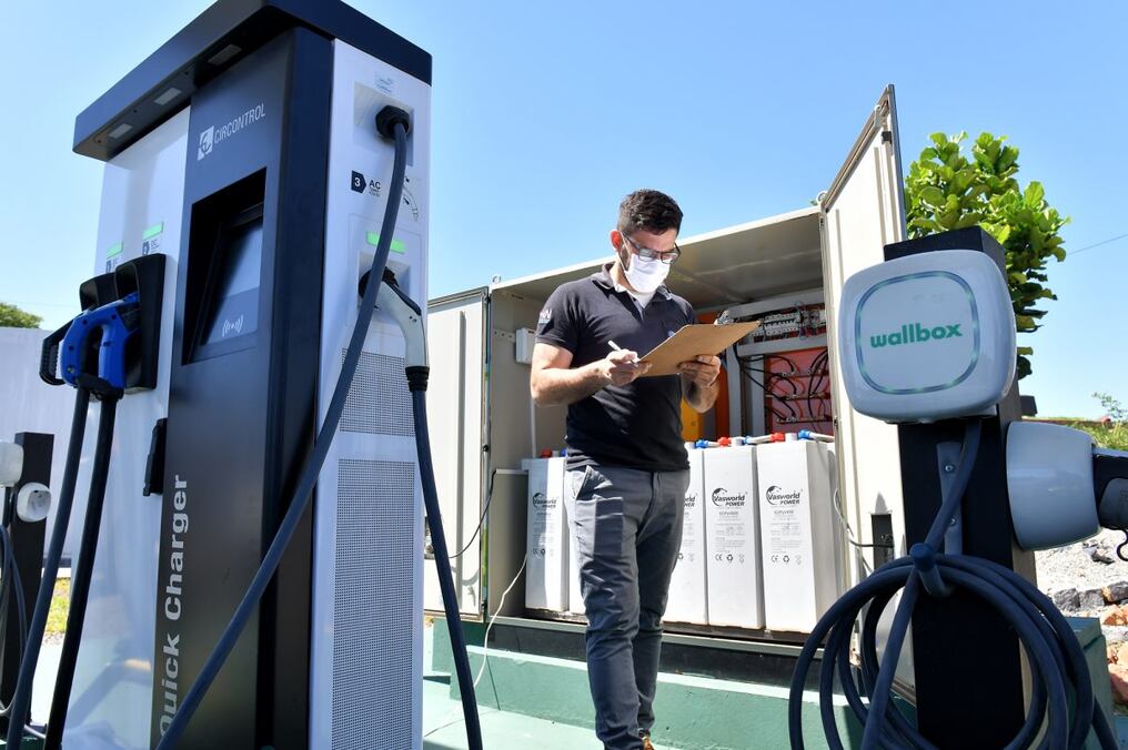 El gerente de energías renovables de Itaipú señaló que existe incentivo a las personas para la movilidad eléctrica en todo el país. Foto: Archivo.