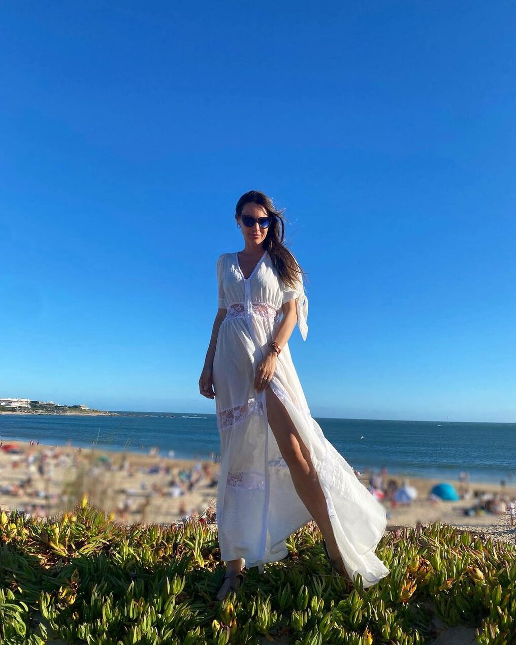 La modelo argentina celebró la llegada de sus 44 años años en un restaurante de la costanera, rodeada de su marido, el legislador porteño Roberto García Moritán, y sus hijos. Foto: Gentileza.