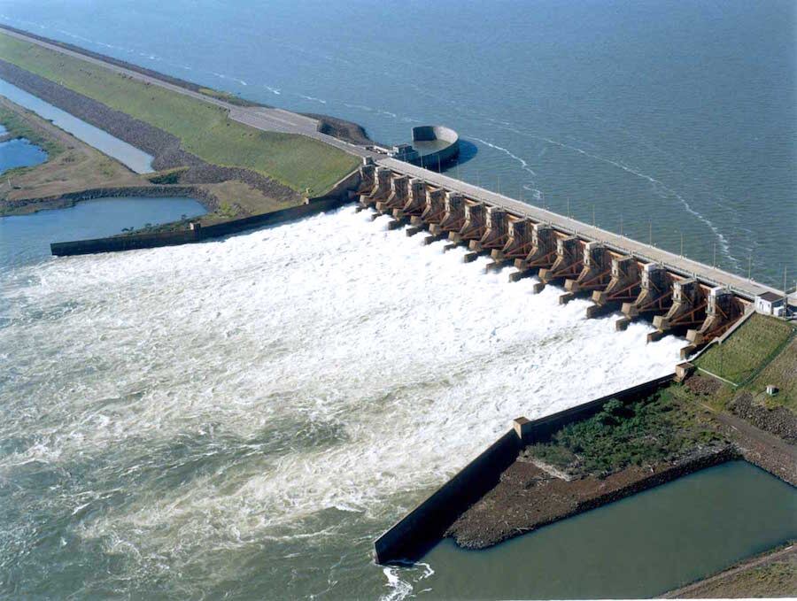 La generación desde el inicio de producción en 1994 de la Central Hidroeléctrica acumula hasta el 31 de diciembre del 2020 un total de energía bruta generada de 396.098.700 MWh. Foto: Gentileza.