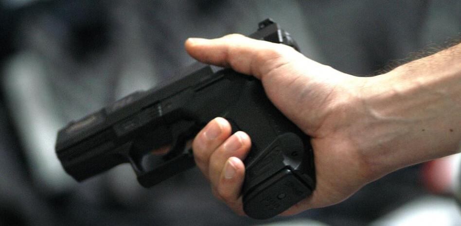 Resultó herido con arma de fuego Camilo Acosta, de 41 años, quien cuenta con antecedentes penales. Foto: Ilustrativa.