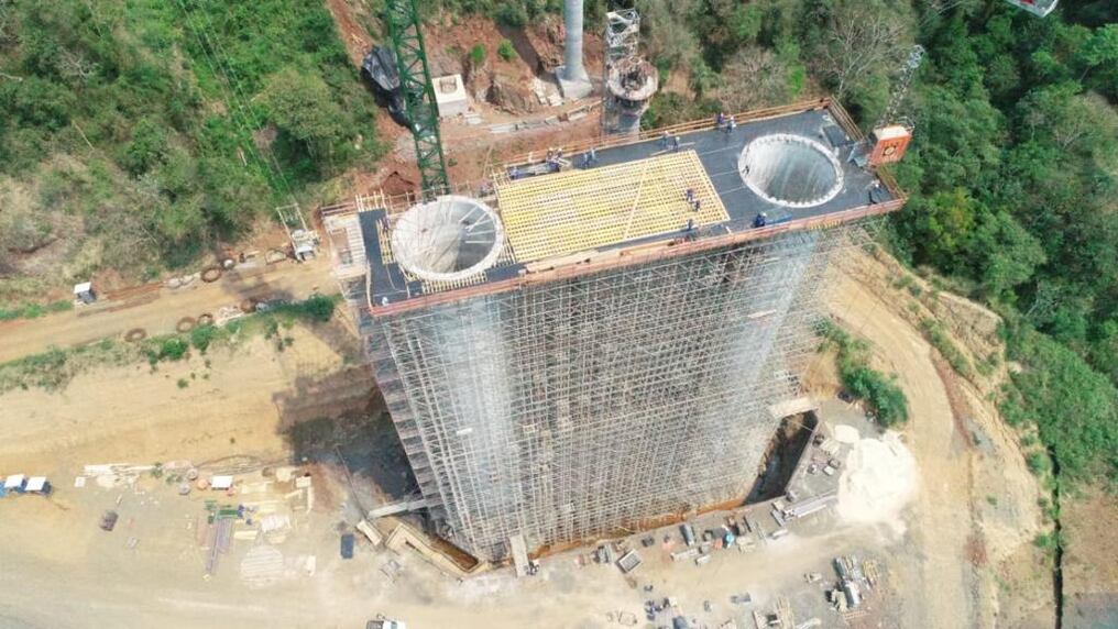 El futuro Puente de Integración tiene un avance del 40% en su construcción y se prevé que llegue para fin de año al 50%. Foto: Gentileza.