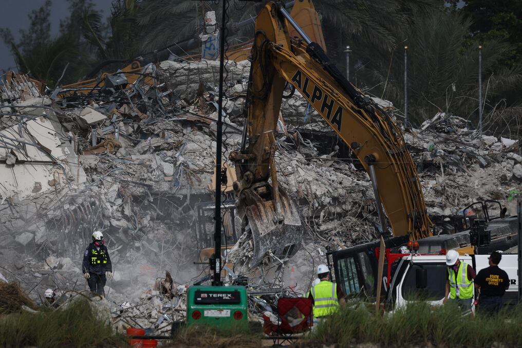 Seis paraguayos perdieron la vida en la tragedia de Miami. Foto: AFP.