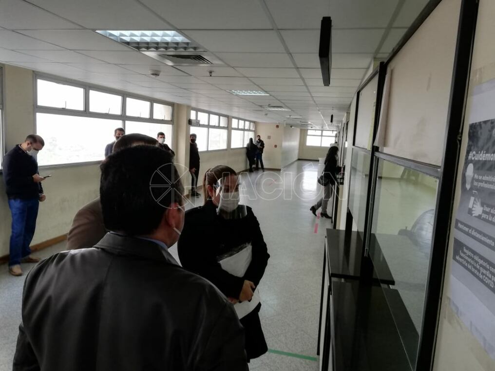 La extitular de Petropar se presentó esta mañana ante el juez Julián López para la audiencia de imposición de medidas. Foto: Universo 970 AM.