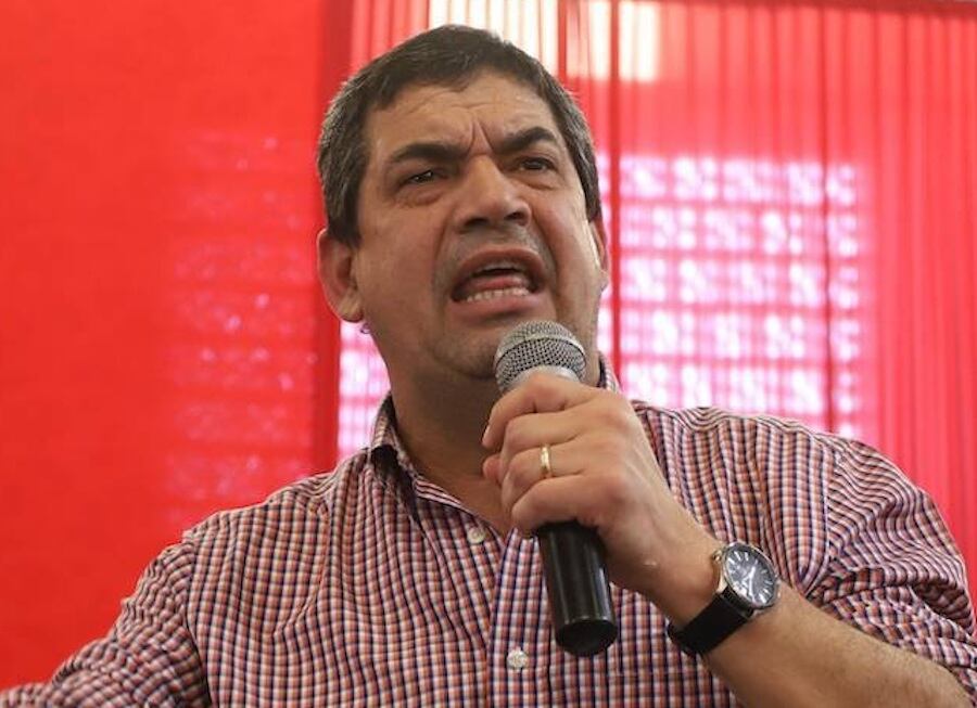 En un exabrupto desmedido, Velázquez respondió a la colega diciendo que él ejerce funciones y no cumple un horario específico. Foto: Archivo