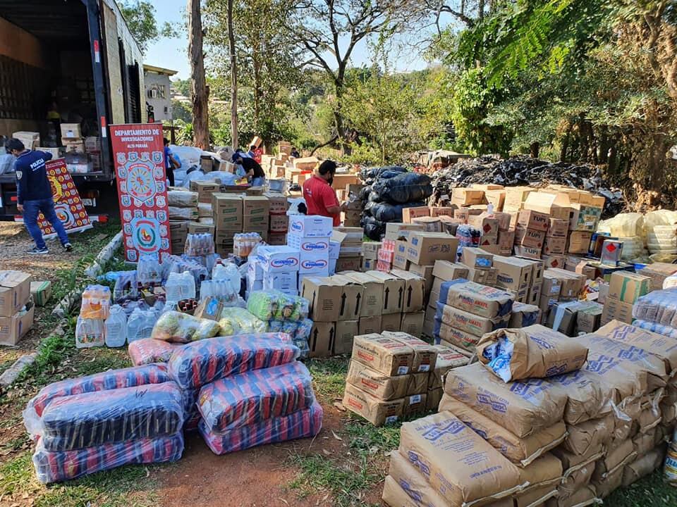 Los responsables de los productos presentaron documentaciones, pero ante la inconsistencia de los papeles, la carga fue trasladada hasta la bóveda del Ministerio Público. Foto: Gentileza.