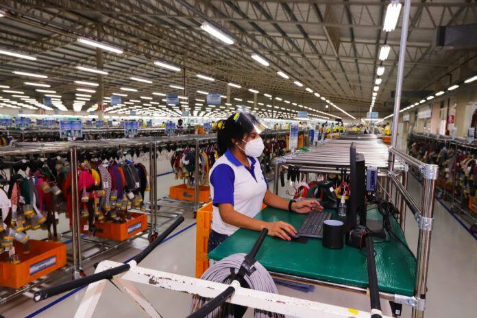 Paraguay tiene una proyección de expectativa de comercio, con el régimen de la maquila de 6.000 millones de dólares para los próximos 9 años. Foto: Archivo.